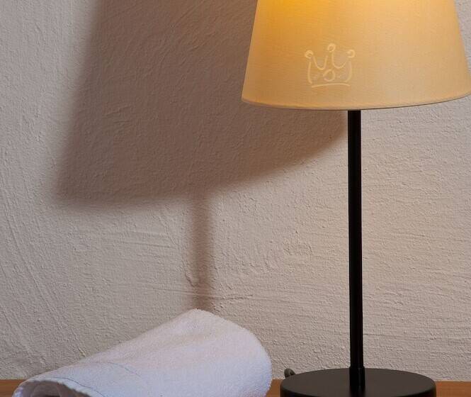 Отель & Brauereigasthof Drei Kronen