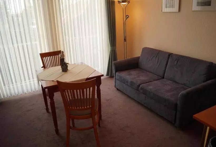 בית מלון כפרי Butjadinger Hof