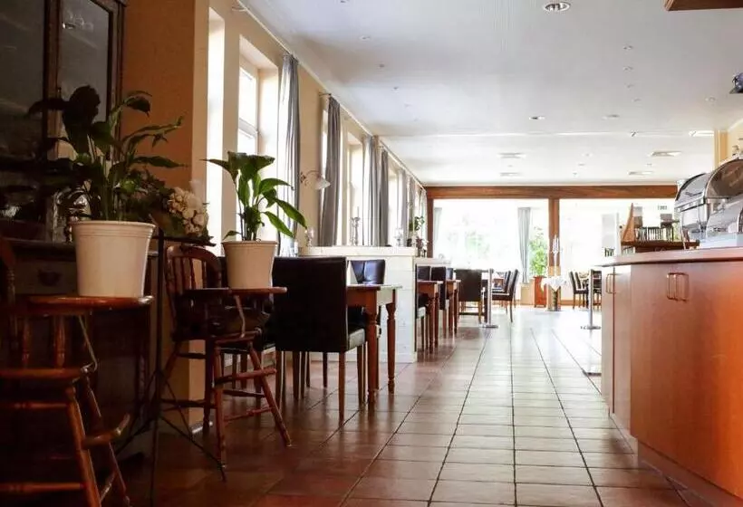 ホテル Butjadinger Hof