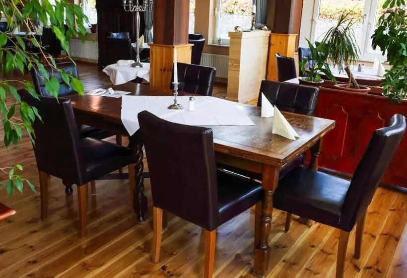 בית מלון כפרי Butjadinger Hof