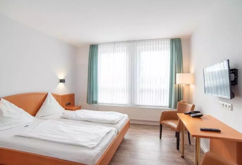 בית מלון כפרי Butjadinger Hof