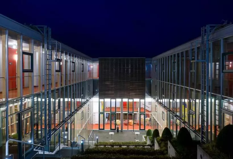 בית מלון כפרי Collegium Glashütten