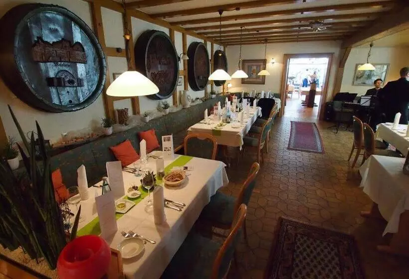 בית מלון כפרי Dernbachtal