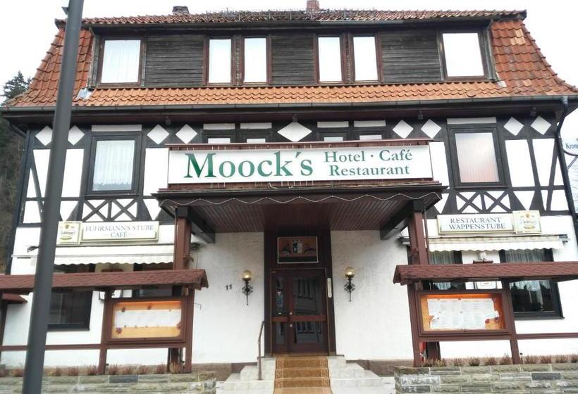 Отель Moocks