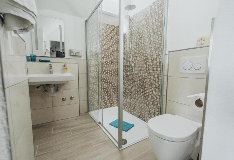 فندق & Restaurant Hessischer Hof