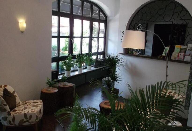 فندق & Restaurant Hessischer Hof