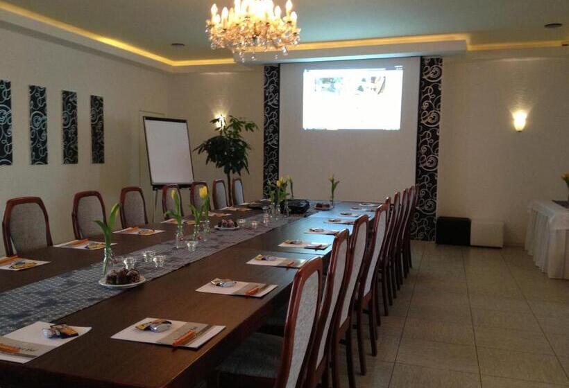 فندق & Restaurant Hessischer Hof