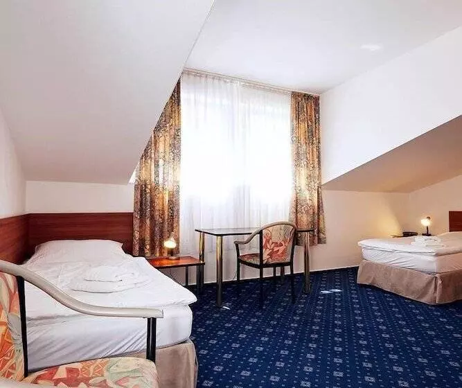 בית מלון כפרי Ring