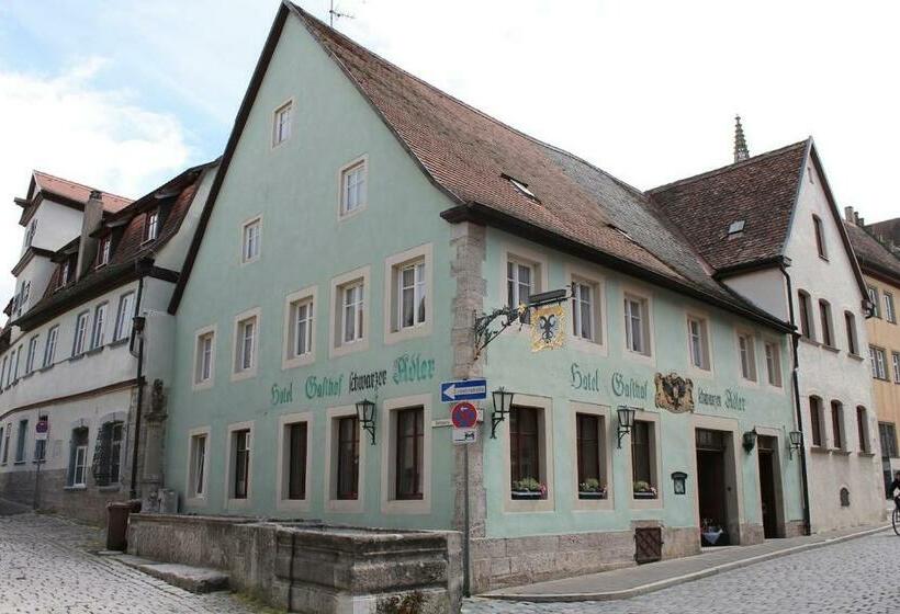 Отель Schwarzer Adler