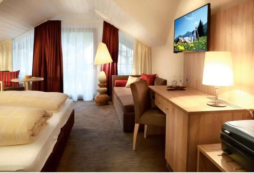 ホテル Schwarzwaldhof