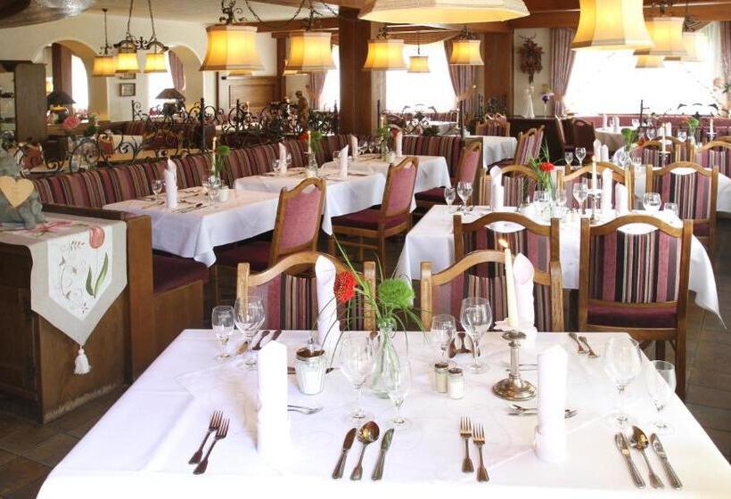 호텔 Schwarzwaldhof