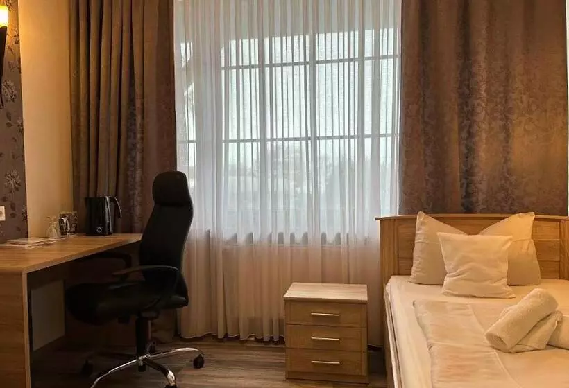 Отель Wernerwald