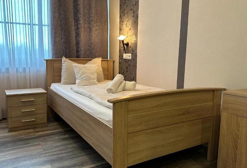 Отель Wernerwald