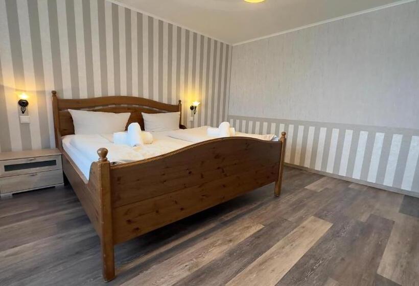 Отель Wernerwald