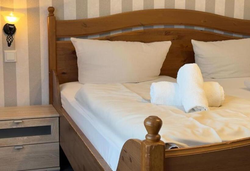 Отель Wernerwald