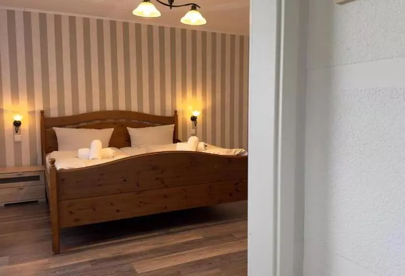 Отель Wernerwald