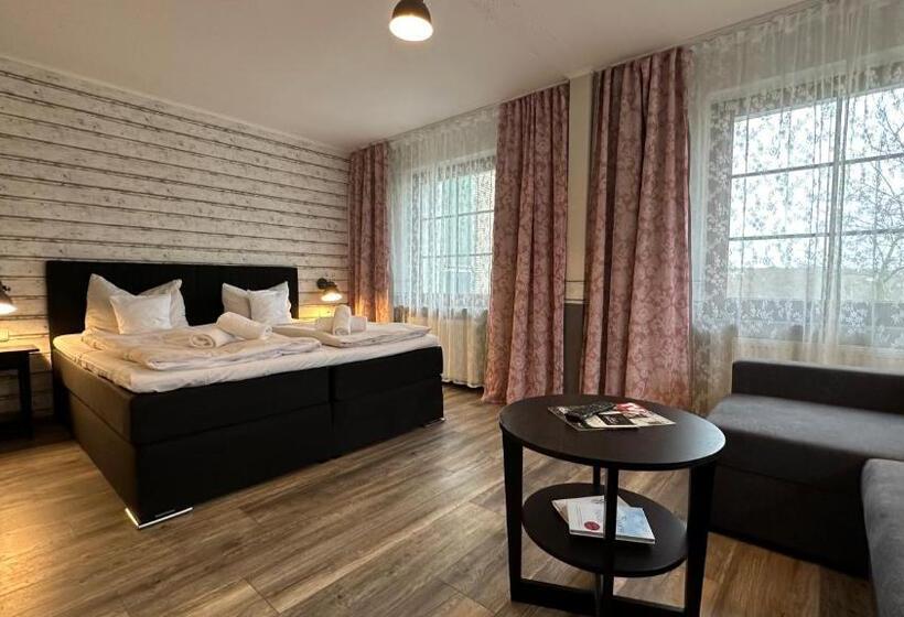 Отель Wernerwald