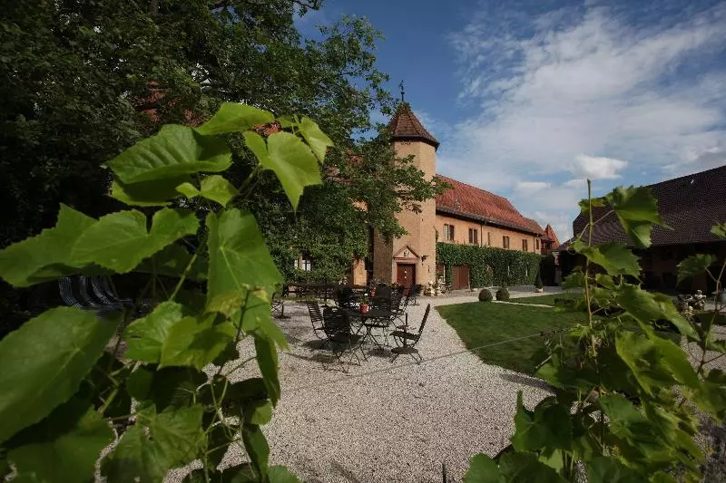 ホテル Worners Schloss Weingut & Wellness