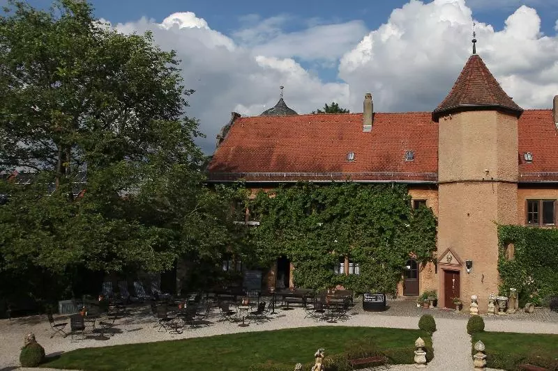 ホテル Worners Schloss Weingut & Wellness