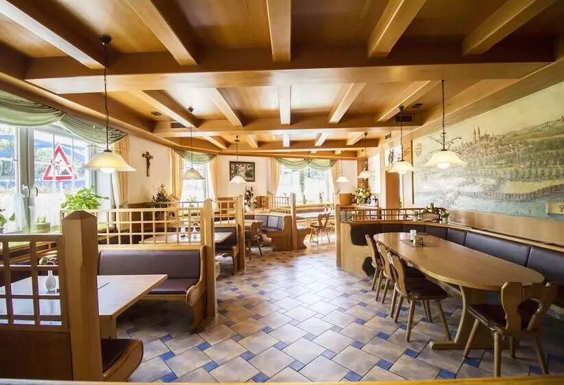 ペンション Gasthof Zur Länd