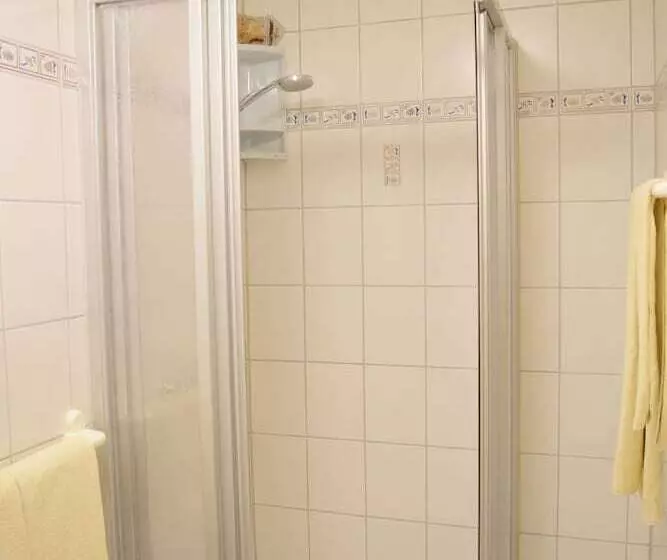 ペンション Gasthof Zur Länd