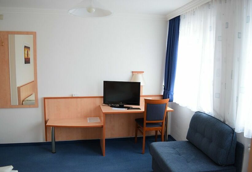 Pensão Gasthof Zur Länd