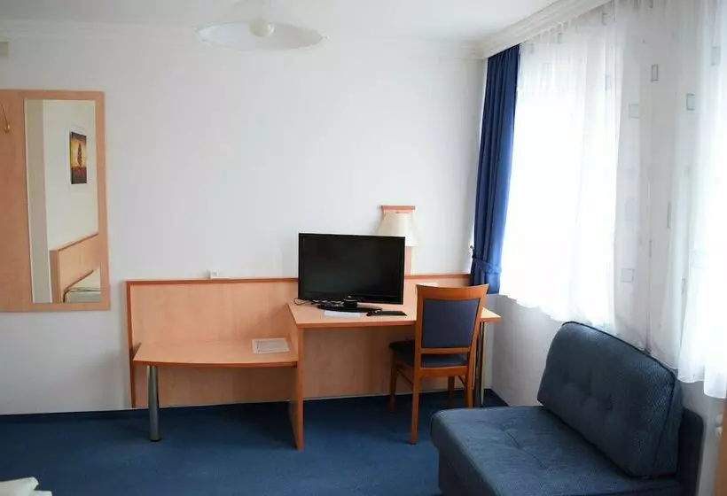 ペンション Gasthof Zur Länd