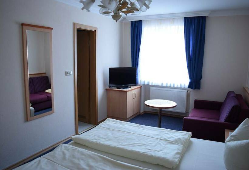 Pensão Gasthof Zur Länd