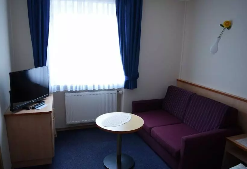 ペンション Gasthof Zur Länd