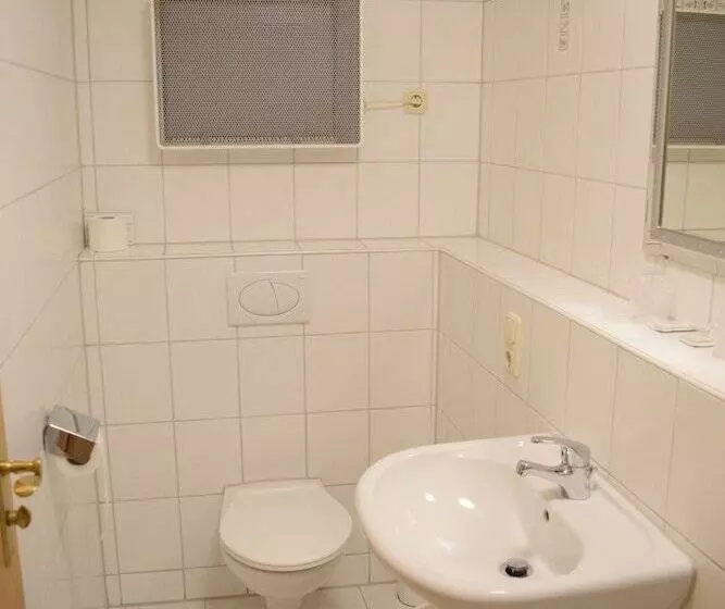 ペンション Gasthof Zur Länd