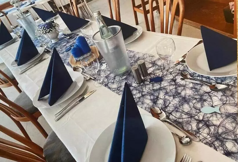 פנסיון Zur Sonne