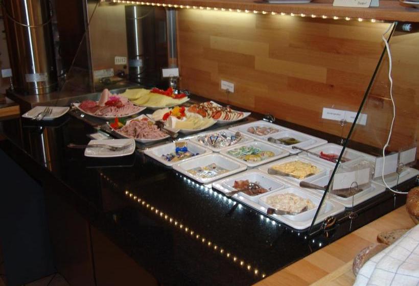 Bed and Breakfast Pension Futterknecht