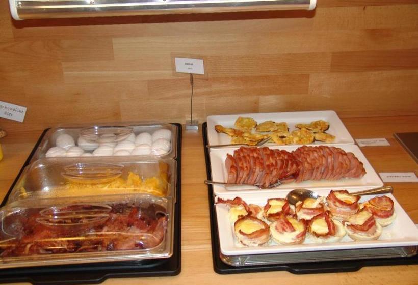 Bed and Breakfast Pension Futterknecht