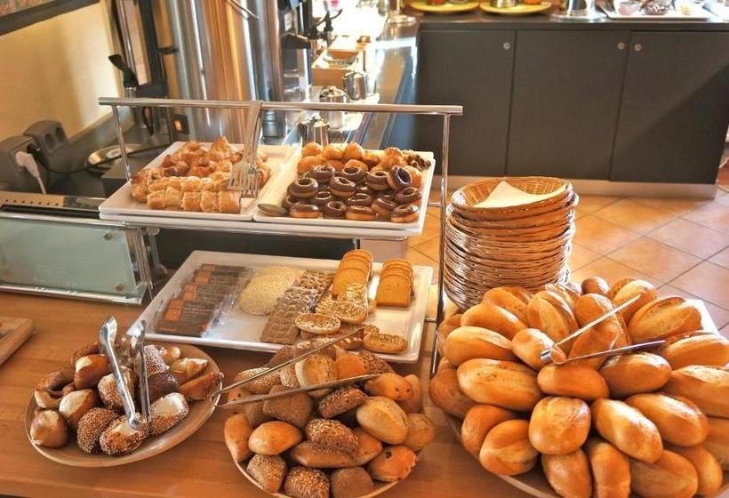 Bed and Breakfast Pension Futterknecht