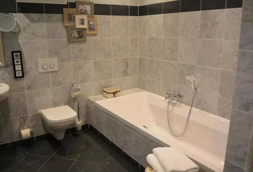 Die Kronacher Stadthotels