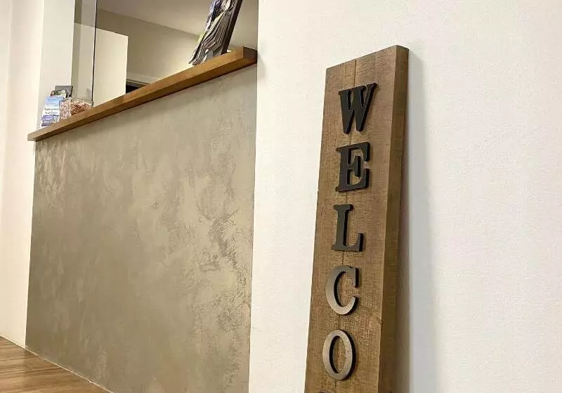 Отель Deutsches Haus