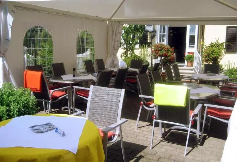 Hotell Garni In Der Breite