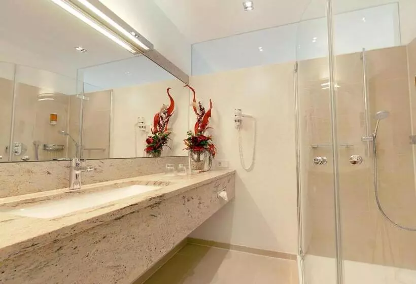 Hotell Garni In Der Breite