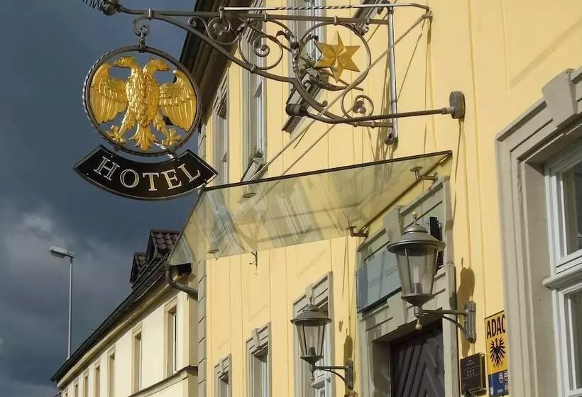 Отель Goldener Adler Garni