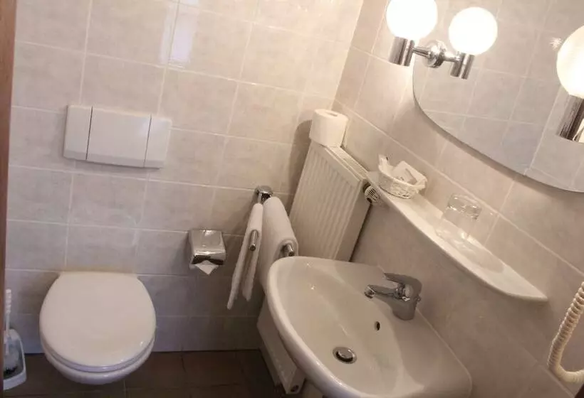 Отель Haus Am Wald