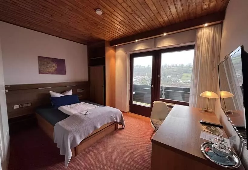 Отель Haus Am Wald