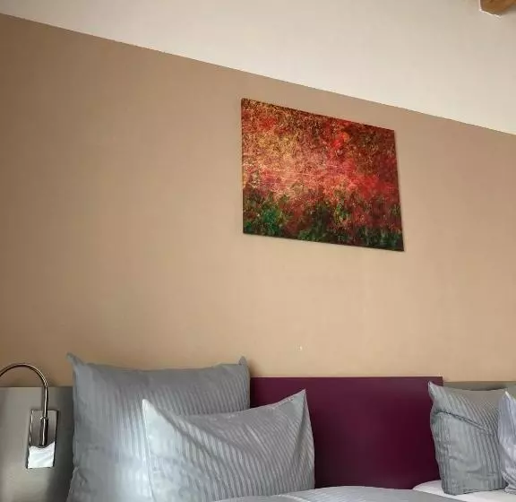 ホテル Konradp Holzkirchen