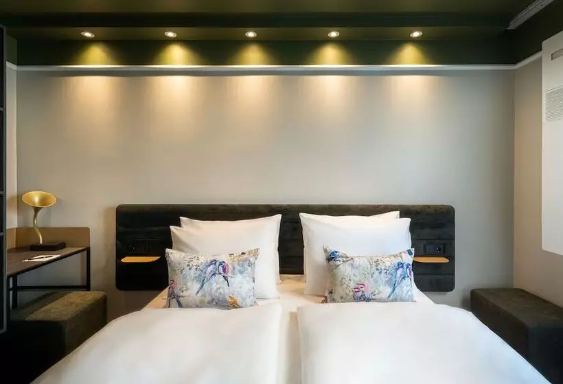 Отель Maison Viktoria Augsburg