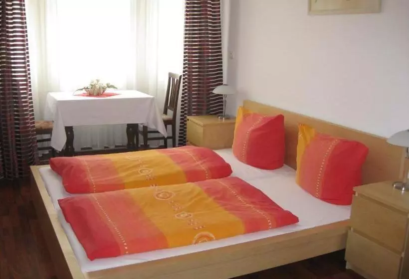 هتل Pension Ludwigshof