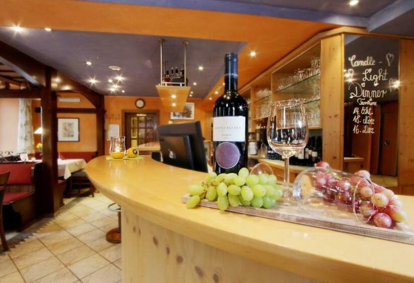 Отель Restaurant Reichsadler