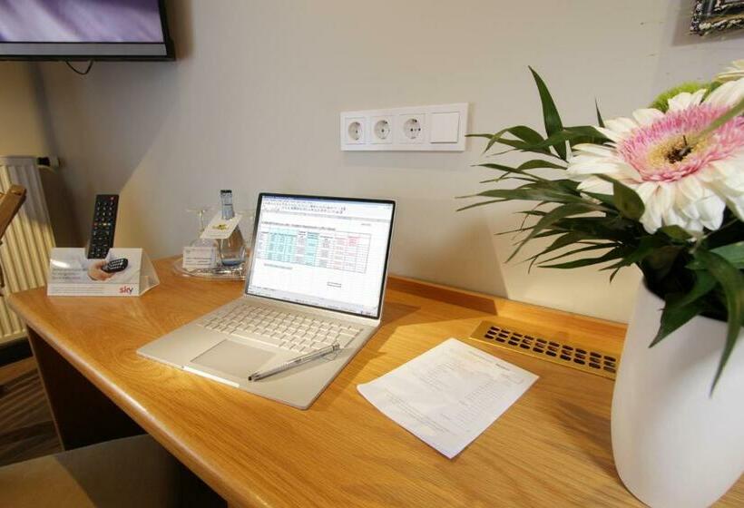 Отель Restaurant Reichsadler