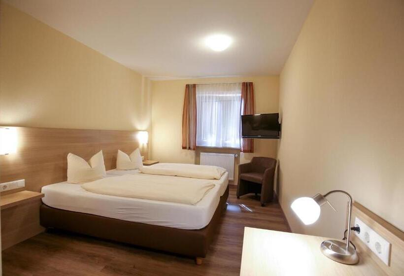 Hotelli Restaurant Stern