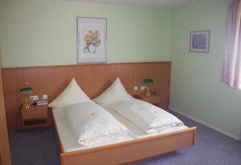 فندق Stadt Baunatal