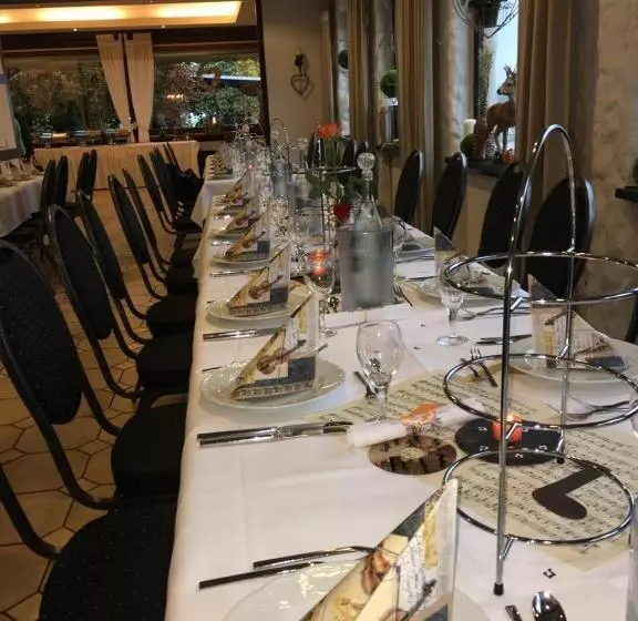 בית מלון כפרי Waldschloss