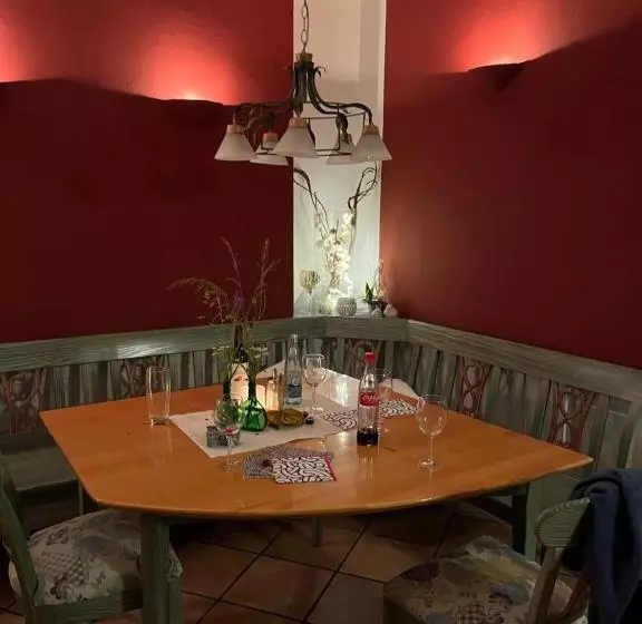 Hotel Weinstube Am Markt